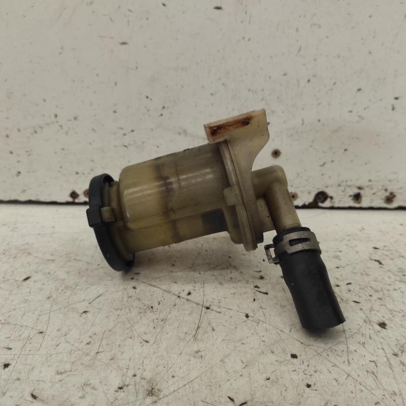 power steering reservoir