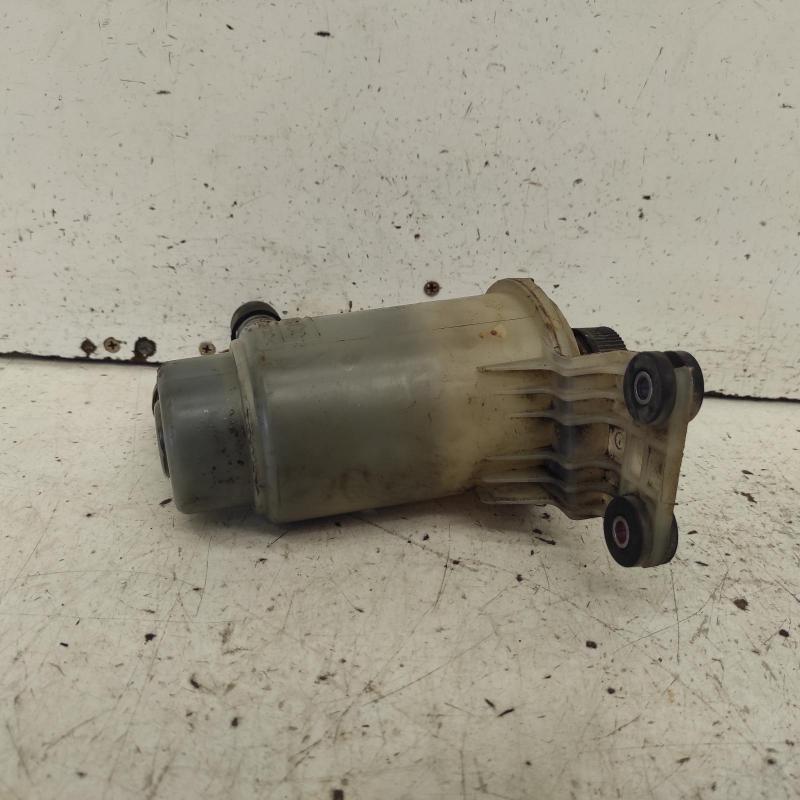 power steering reservoir