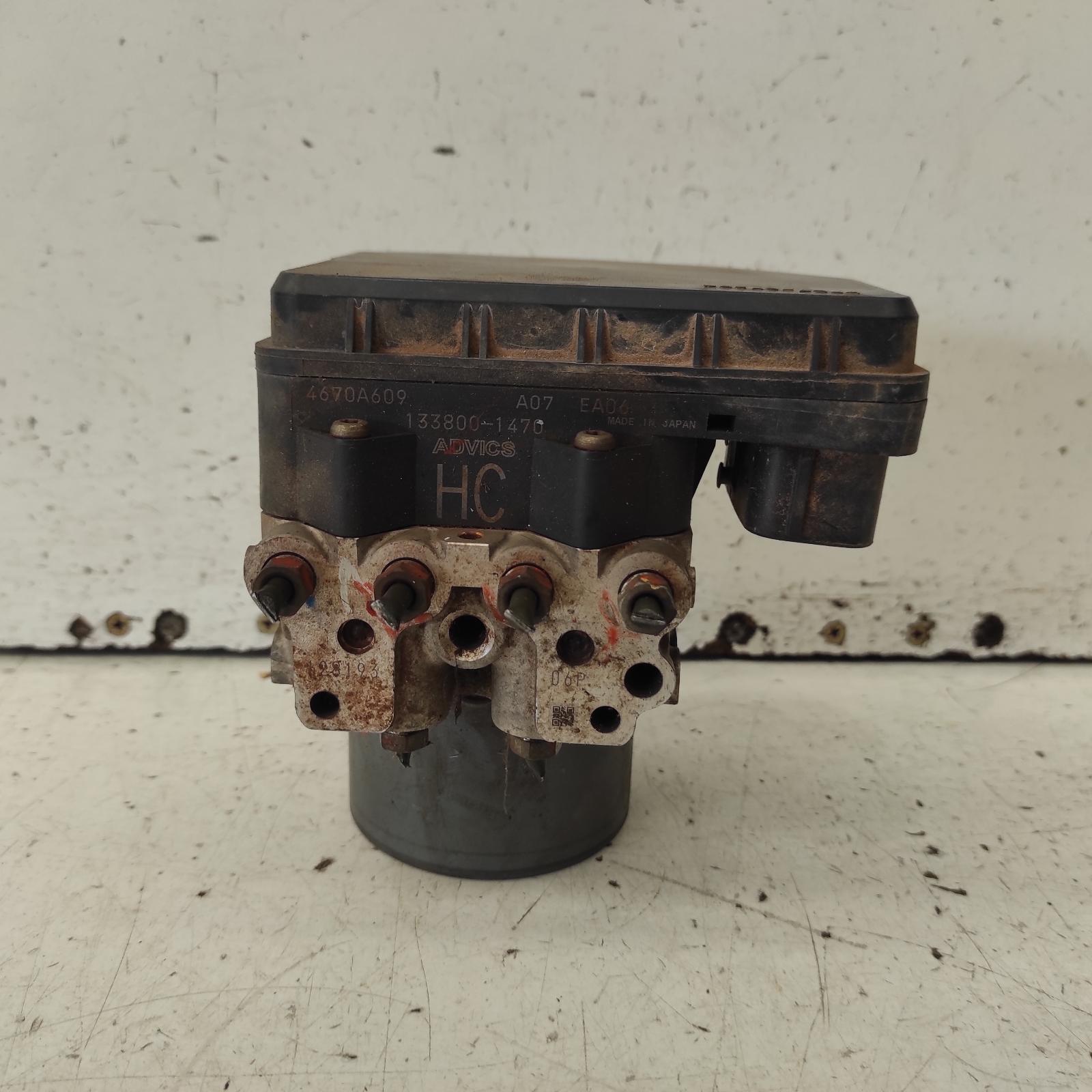 Triton Abs Pump/modulator 2009-2015 mn,p/n 4670a609,08/09-04/15 00021818 #678779