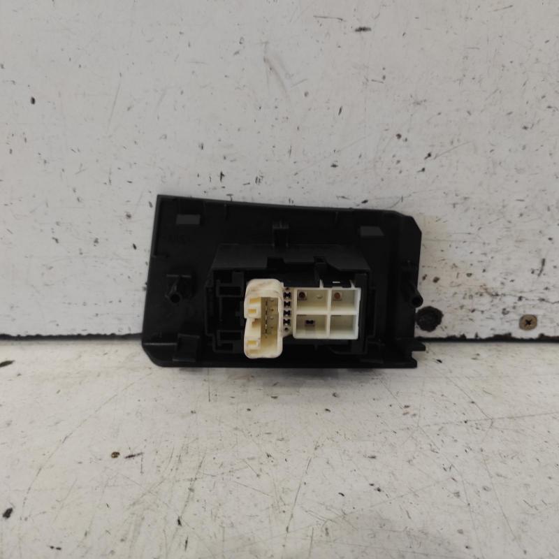power door window switch