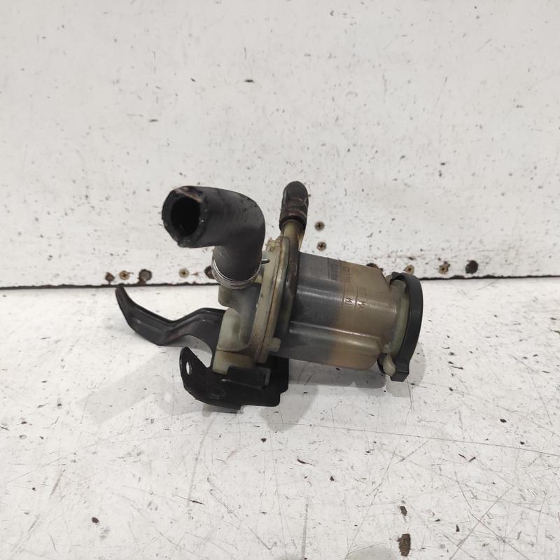 power steering reservoir