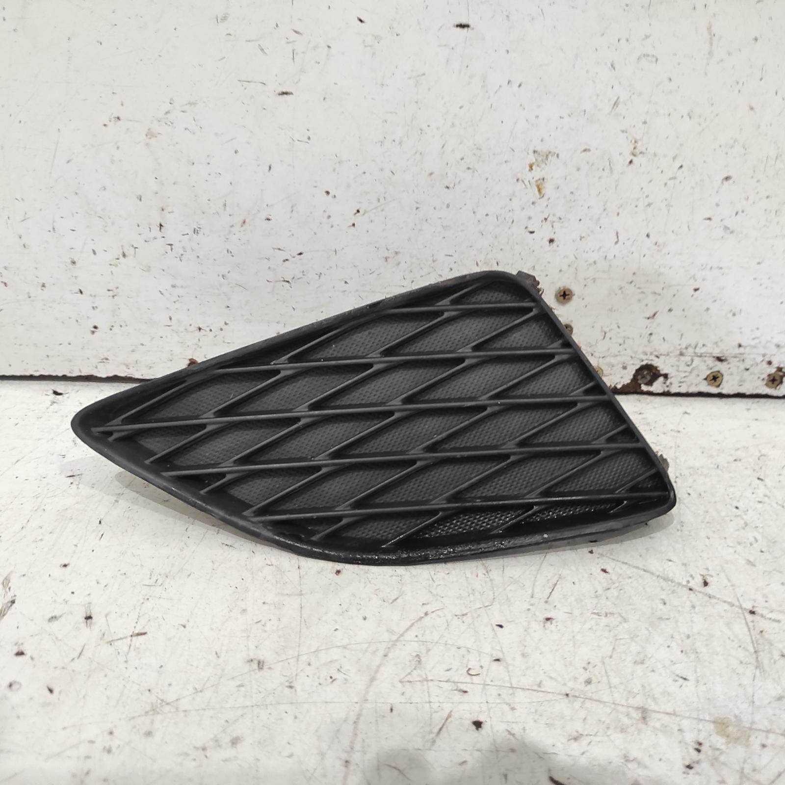 Corolla Grille 2007-2010 bumper grille (rh side),zre152/153r,sedan,non foglamp type,03/07-02/10 00021853 #679325