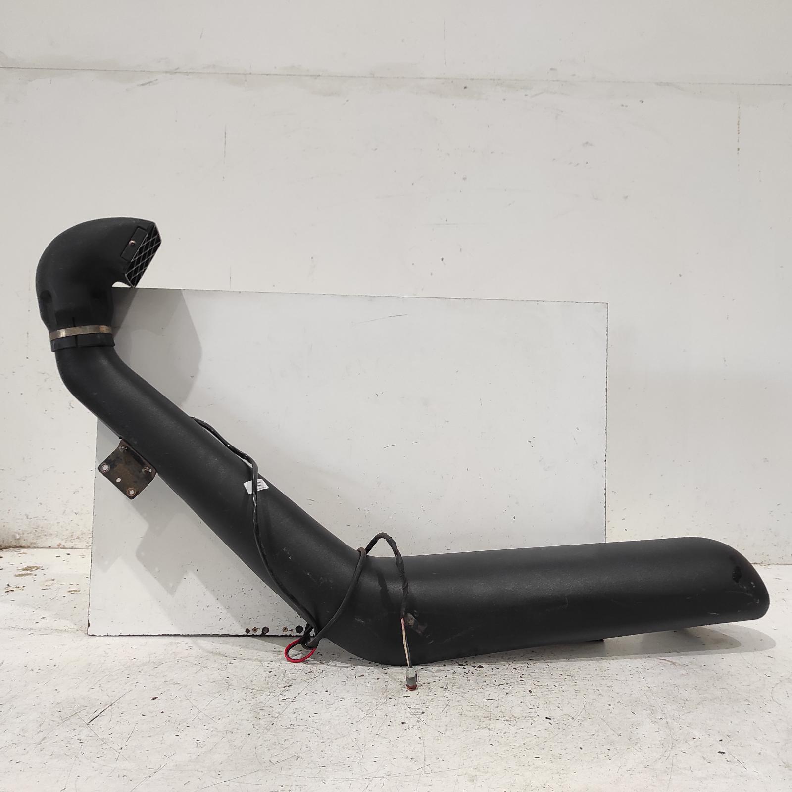 Landcruiser Snorkel 1990-1998 80 series,05/90-03/98 00021856 #679399