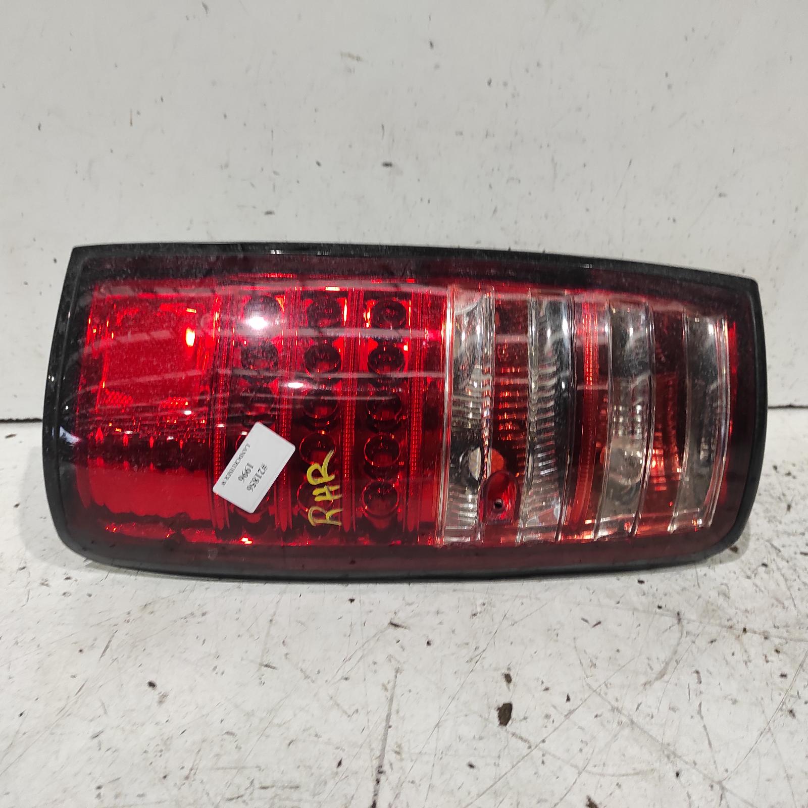 Landcruiser Taillight Right 1990-1998 80 series 05/90-03/98 00021856 #679361