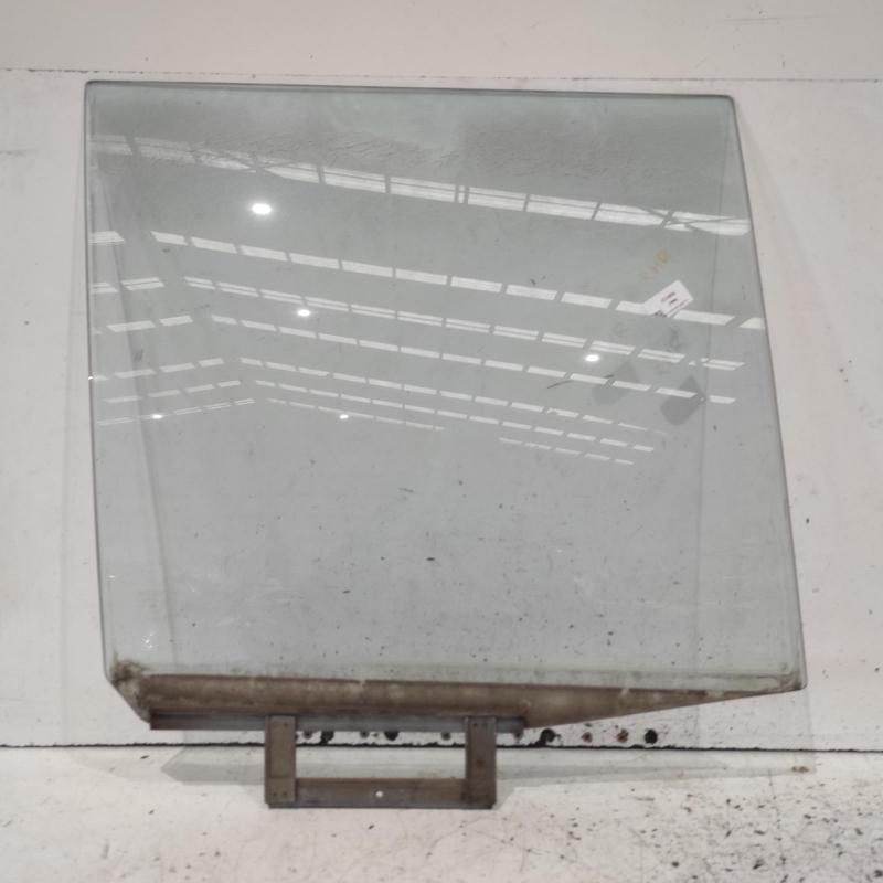 door window rear right
