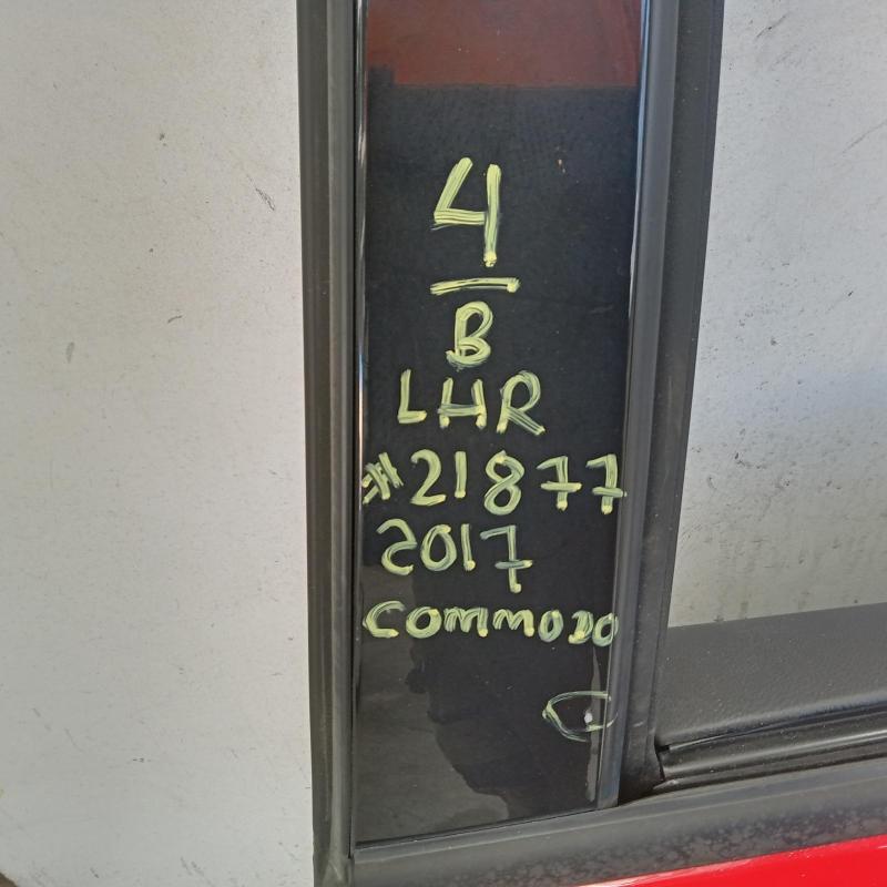 door/sliding rear left