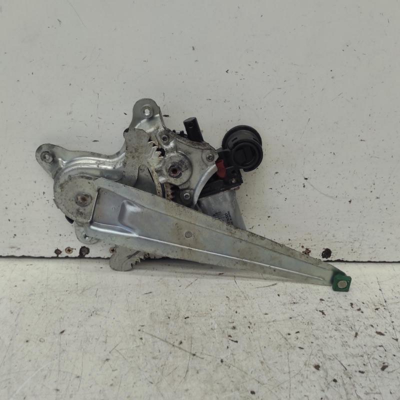 window regulator/motor rear right