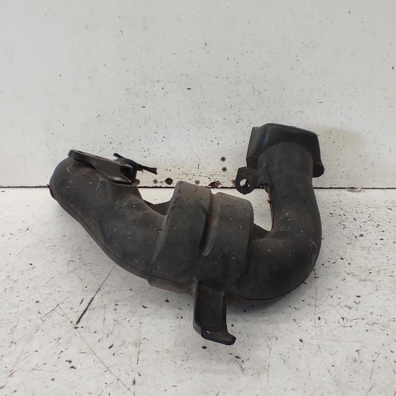 air cleaner duct/hose