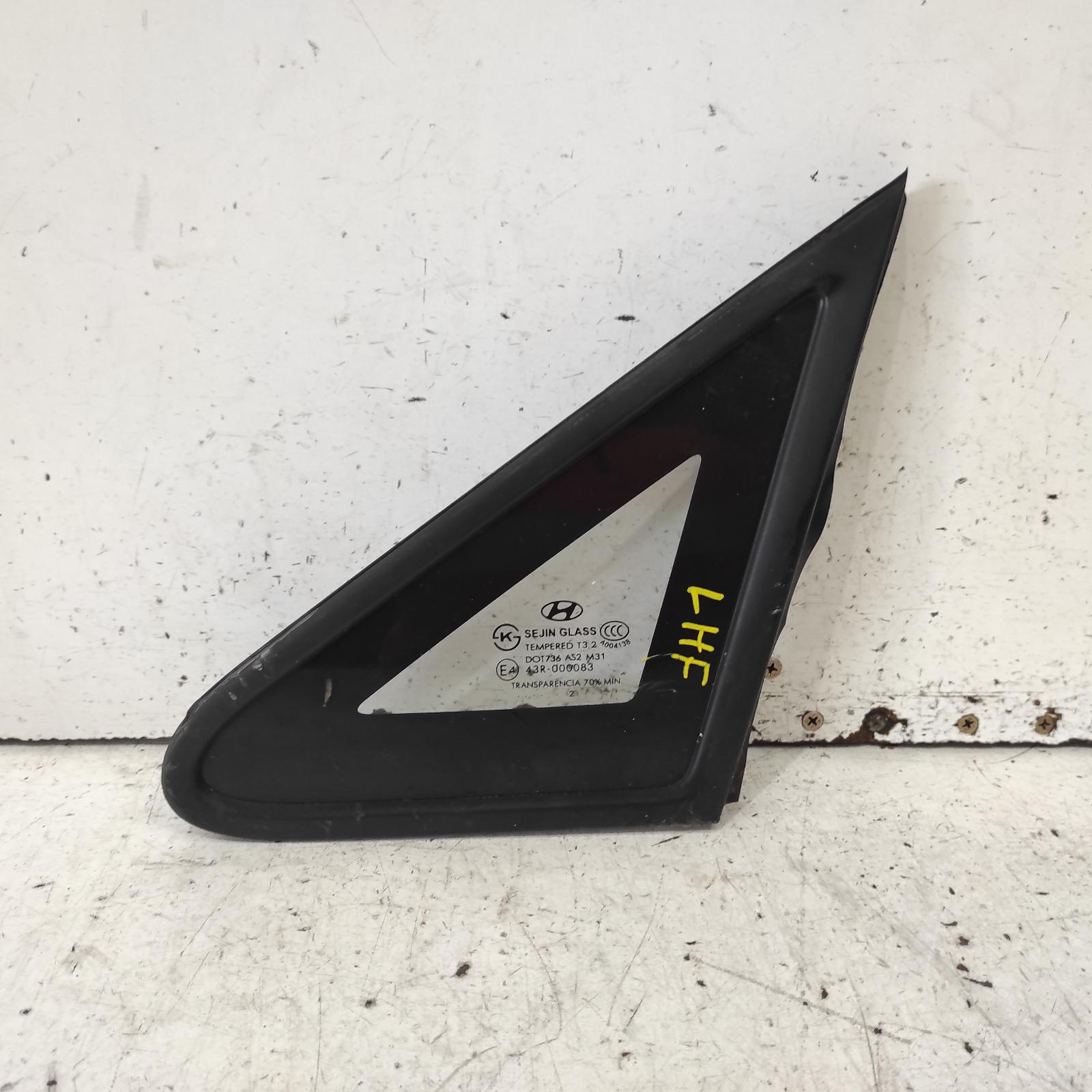 Iload/imax Quarter Door Glass Front Left 2007-2021 tq,in body,11/07-03/21 00021716 #679986
