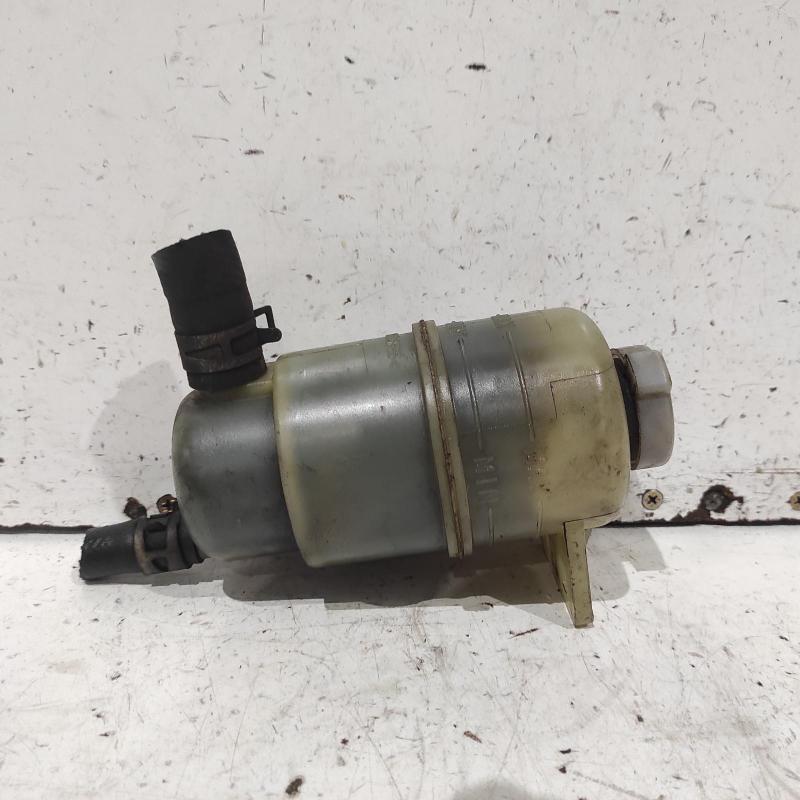 power steering reservoir