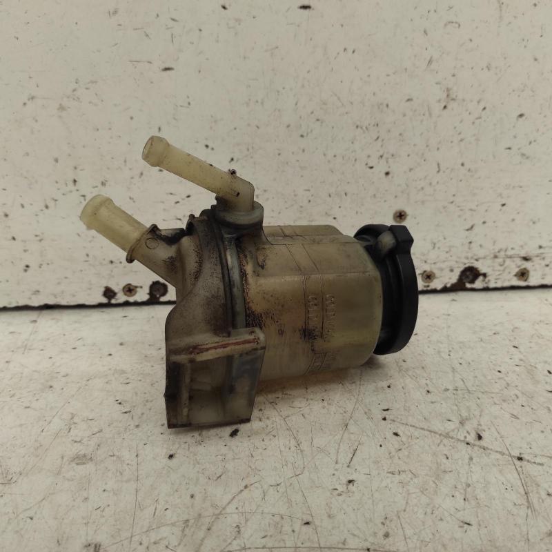 power steering reservoir