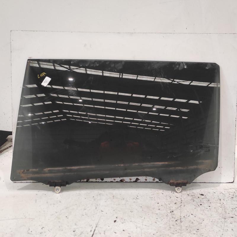 door window rear left