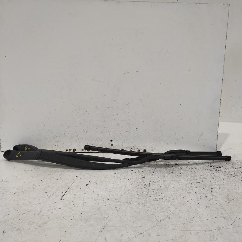 wiper arm