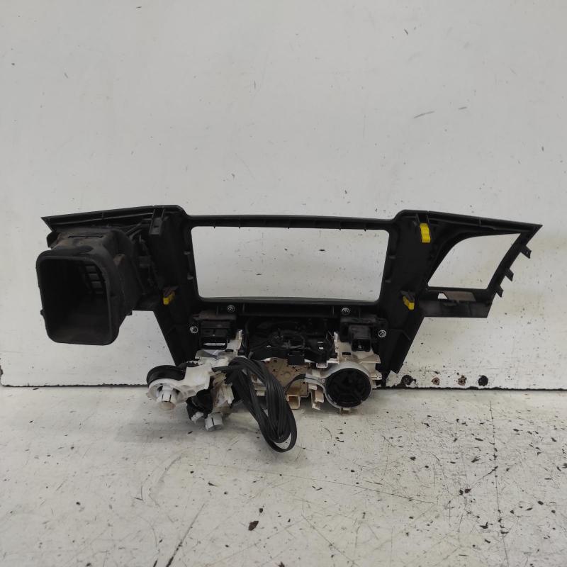 heater/aircon controls