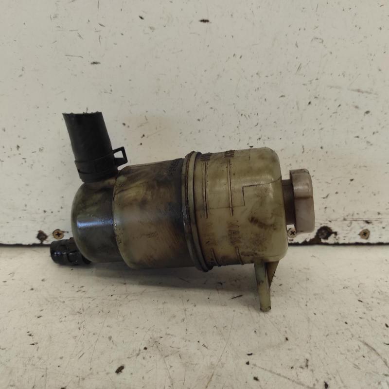 power steering reservoir