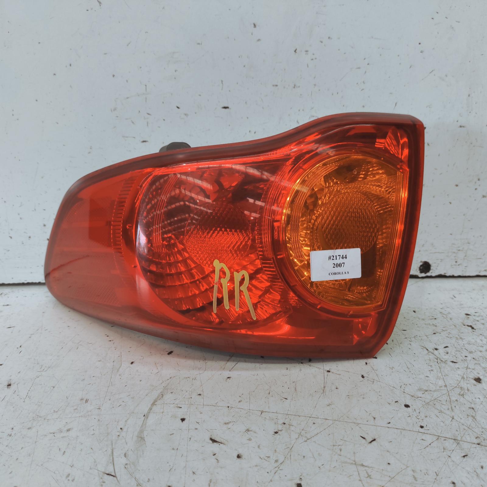 Corolla Taillight Right 2007-2010 zre152/153r,sedan,03/07-02/10 00021744 #680823