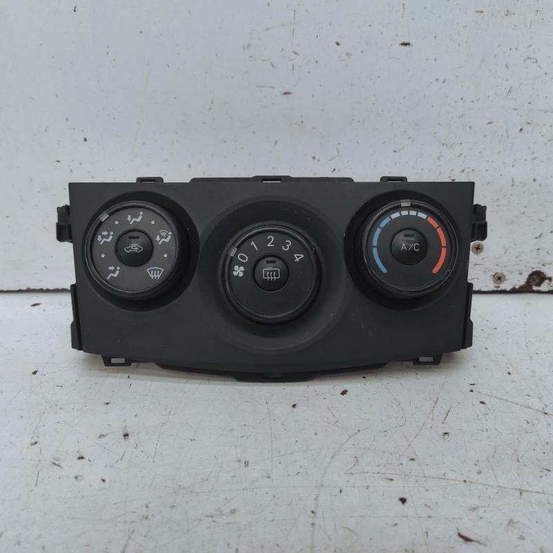 heater/aircon controls