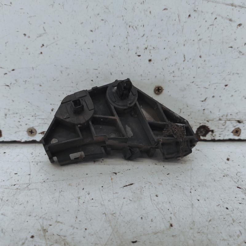 miscellaneous bracket