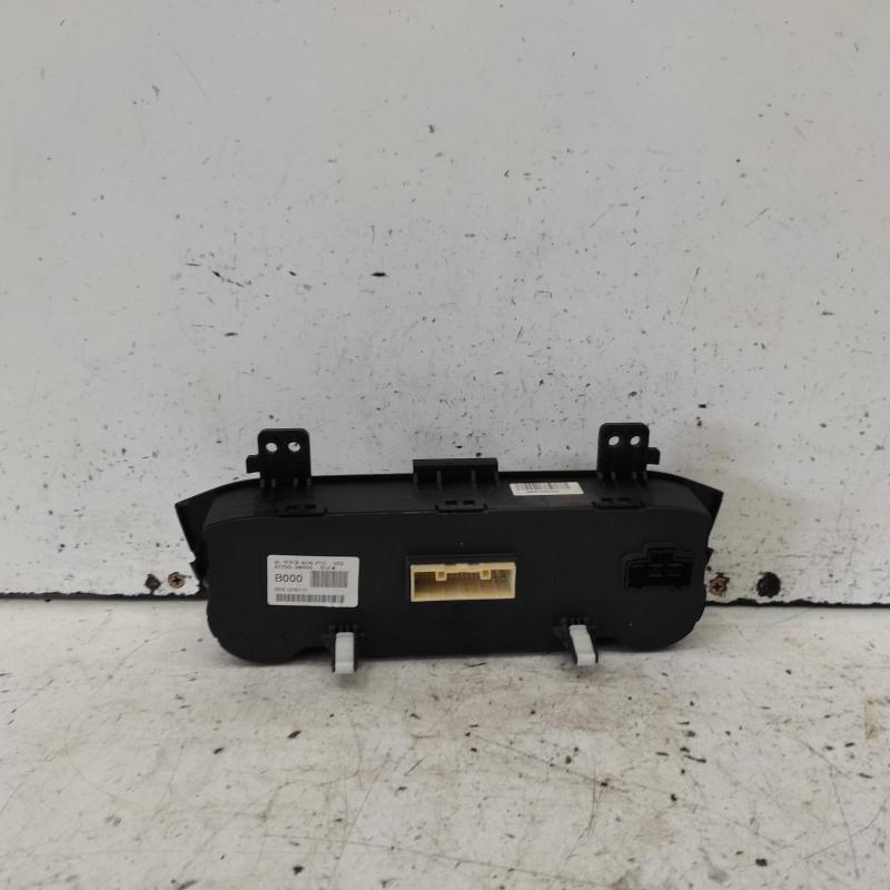 heater/aircon controls