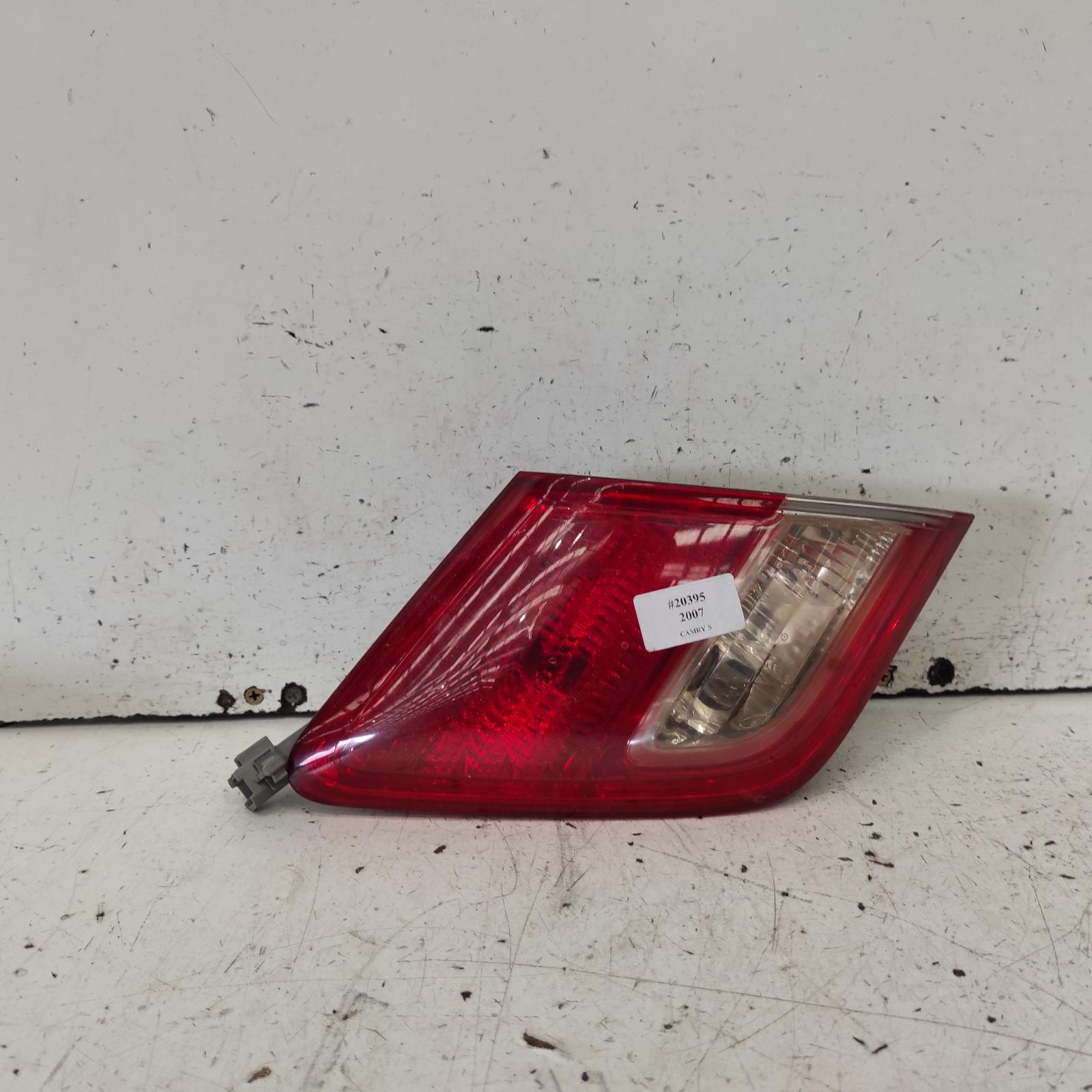 Camry Rear Garnish 2006-2009 bootlid lamp (lh side),acv40/sportivo,06/06-06/09 00020395 #681170