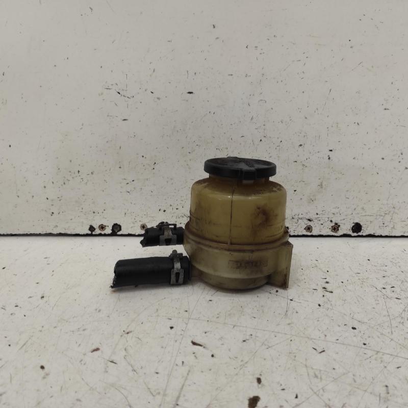 power steering reservoir