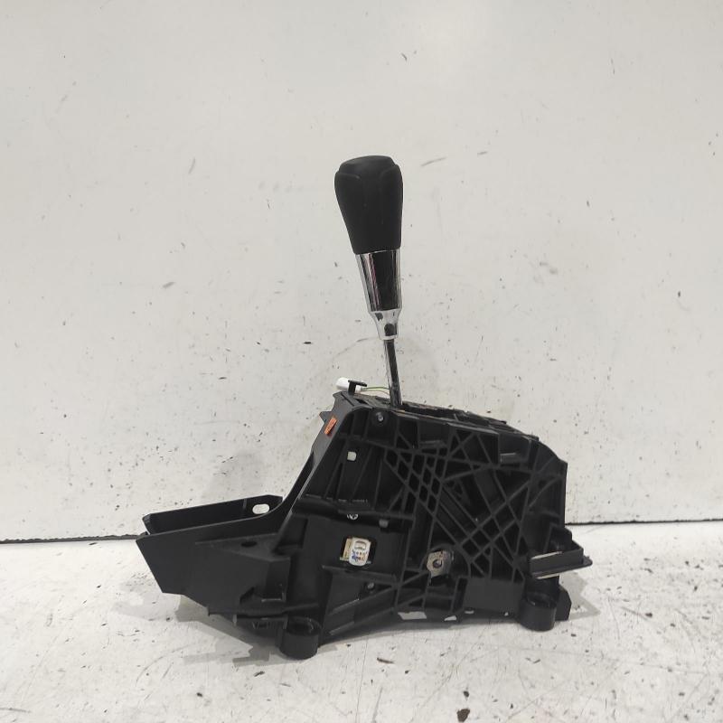 gear stick/shifter