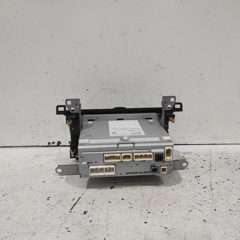 stereo/head unit