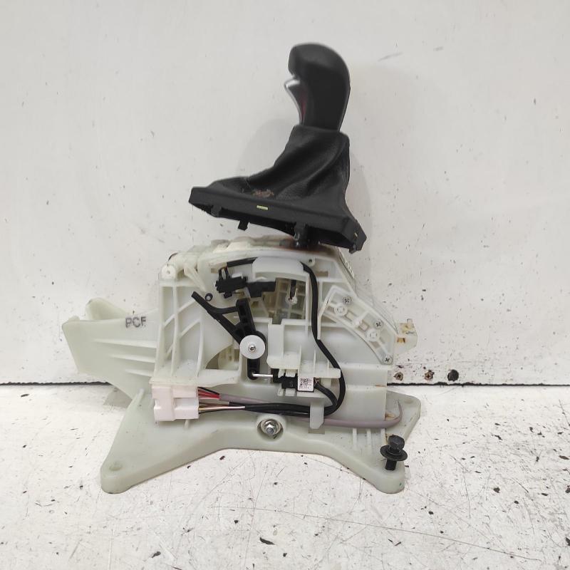 gear stick/shifter