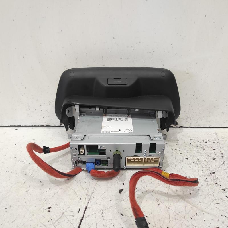 stereo/head unit
