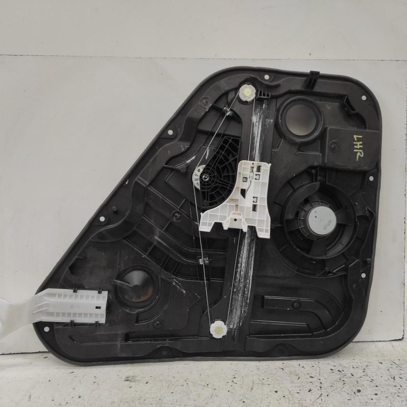 window regulator/motor rear left