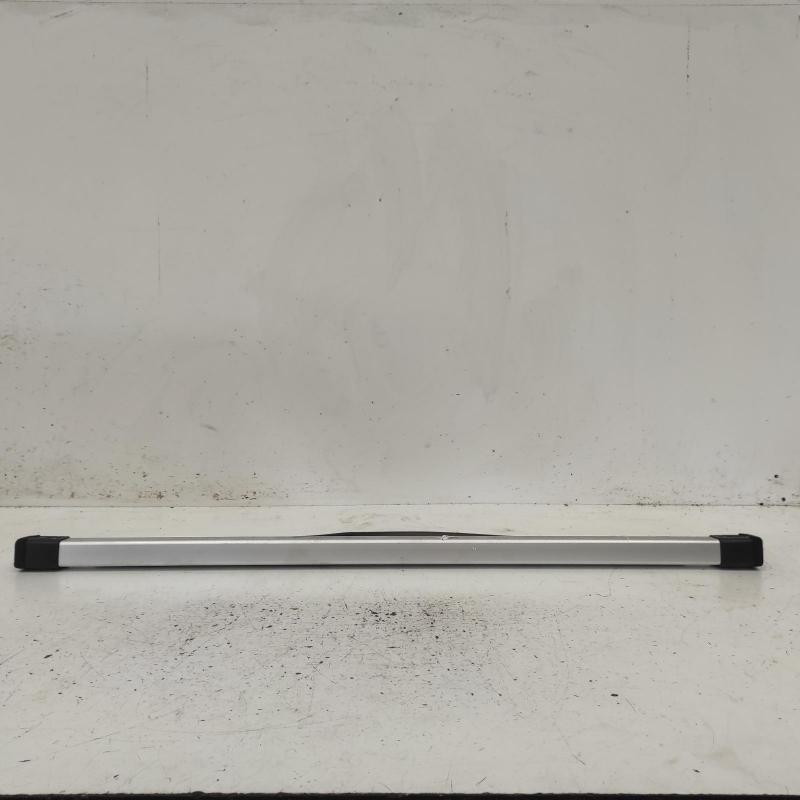parcel shelf