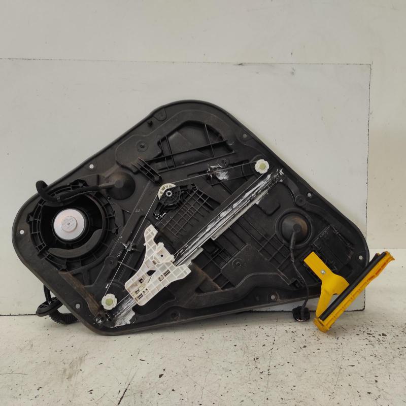 window regulator/motor rear left