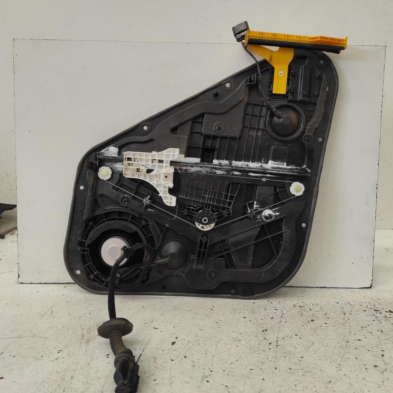 window regulator/motor rear right