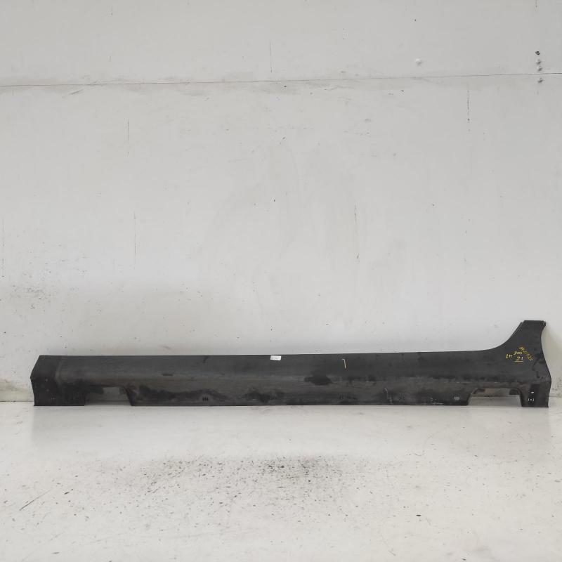 body/door mould