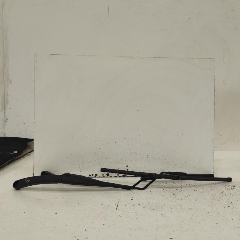 wiper arm