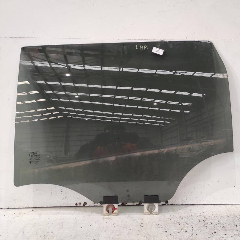 door window rear left