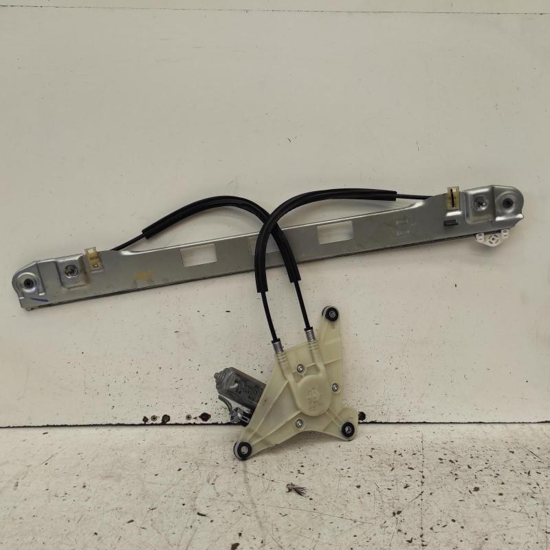 window regulator/motor front left