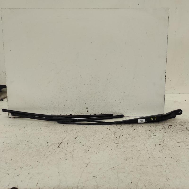 wiper arm
