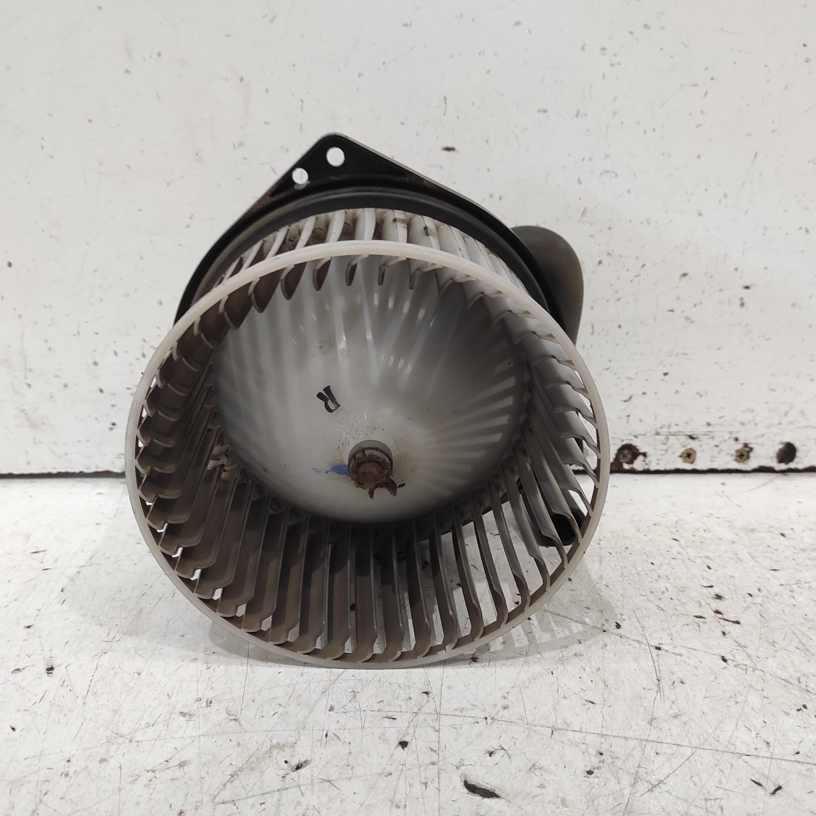 Triton Heater Fan/motor 2009-2015 mn,08/09-04/15 00021826 #682243