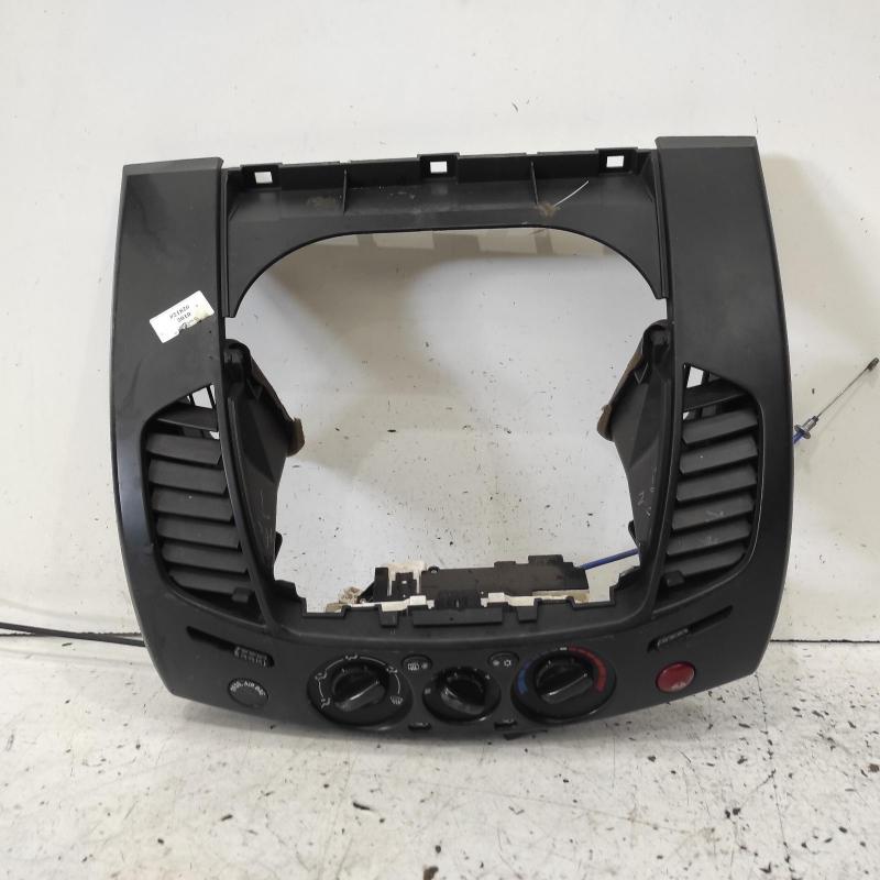 heater/aircon controls
