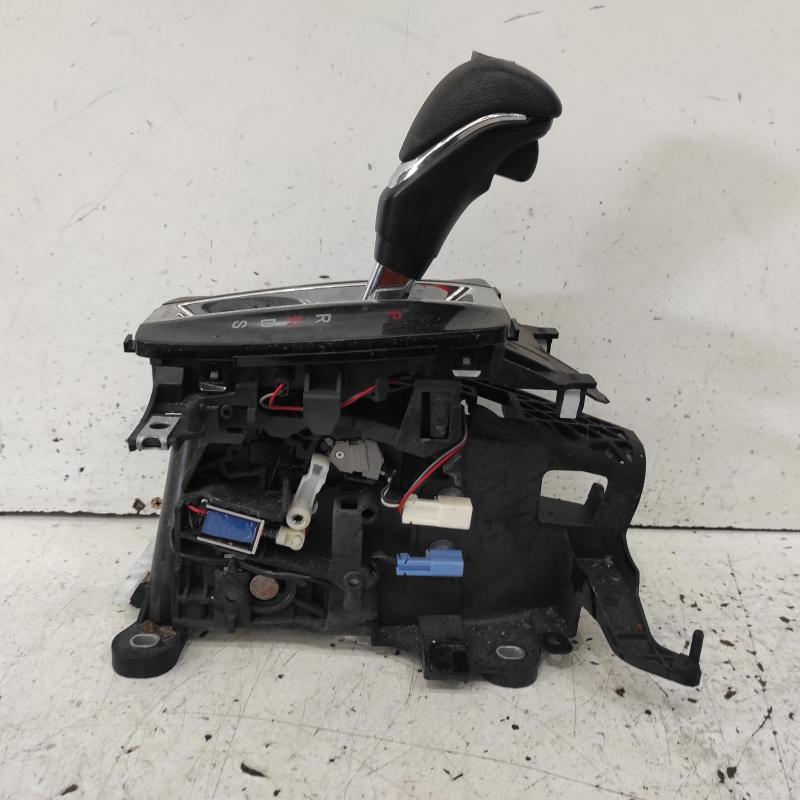 gear stick/shifter