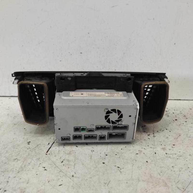 stereo/head unit