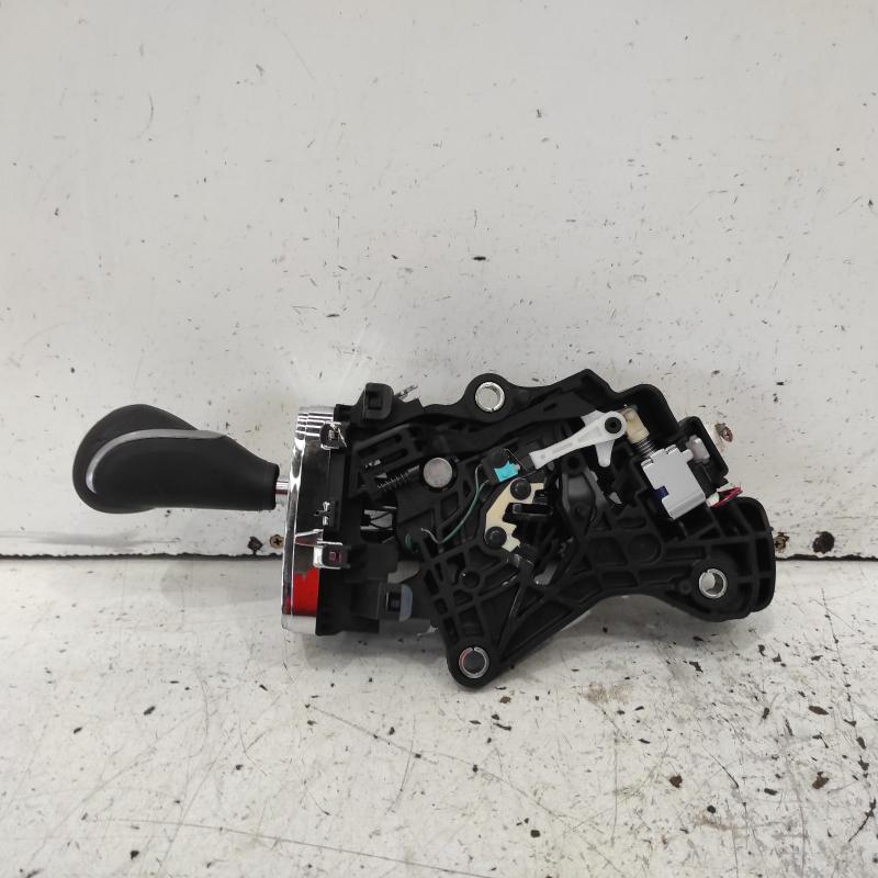 gear stick/shifter