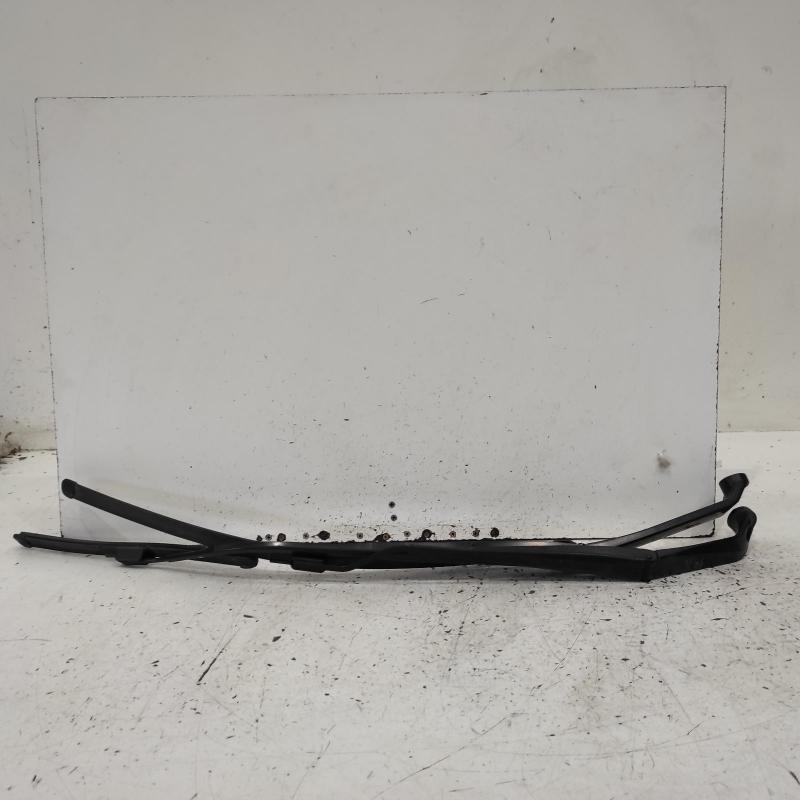wiper arm