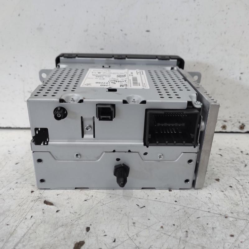stereo/head unit