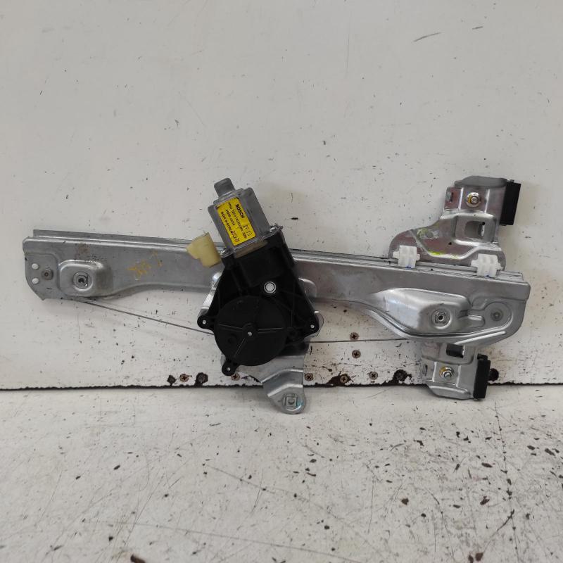 window regulator/motor rear left