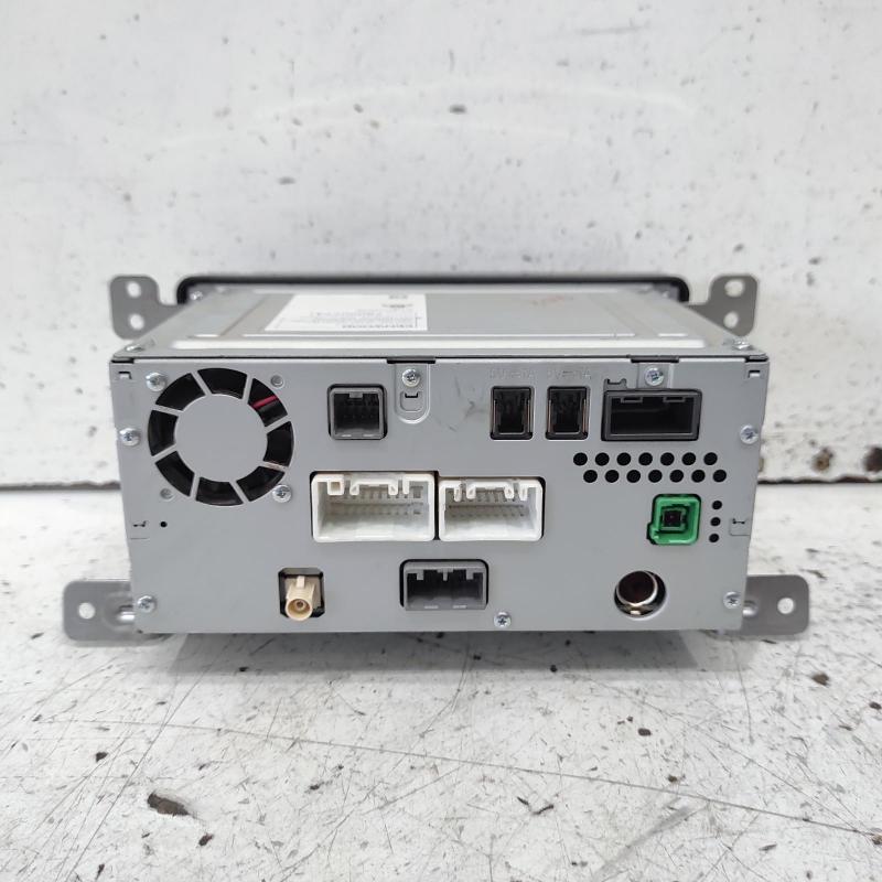 stereo/head unit