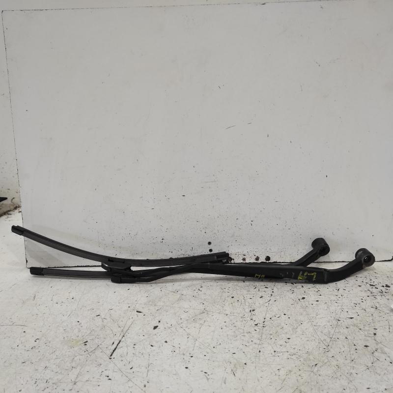 wiper arm