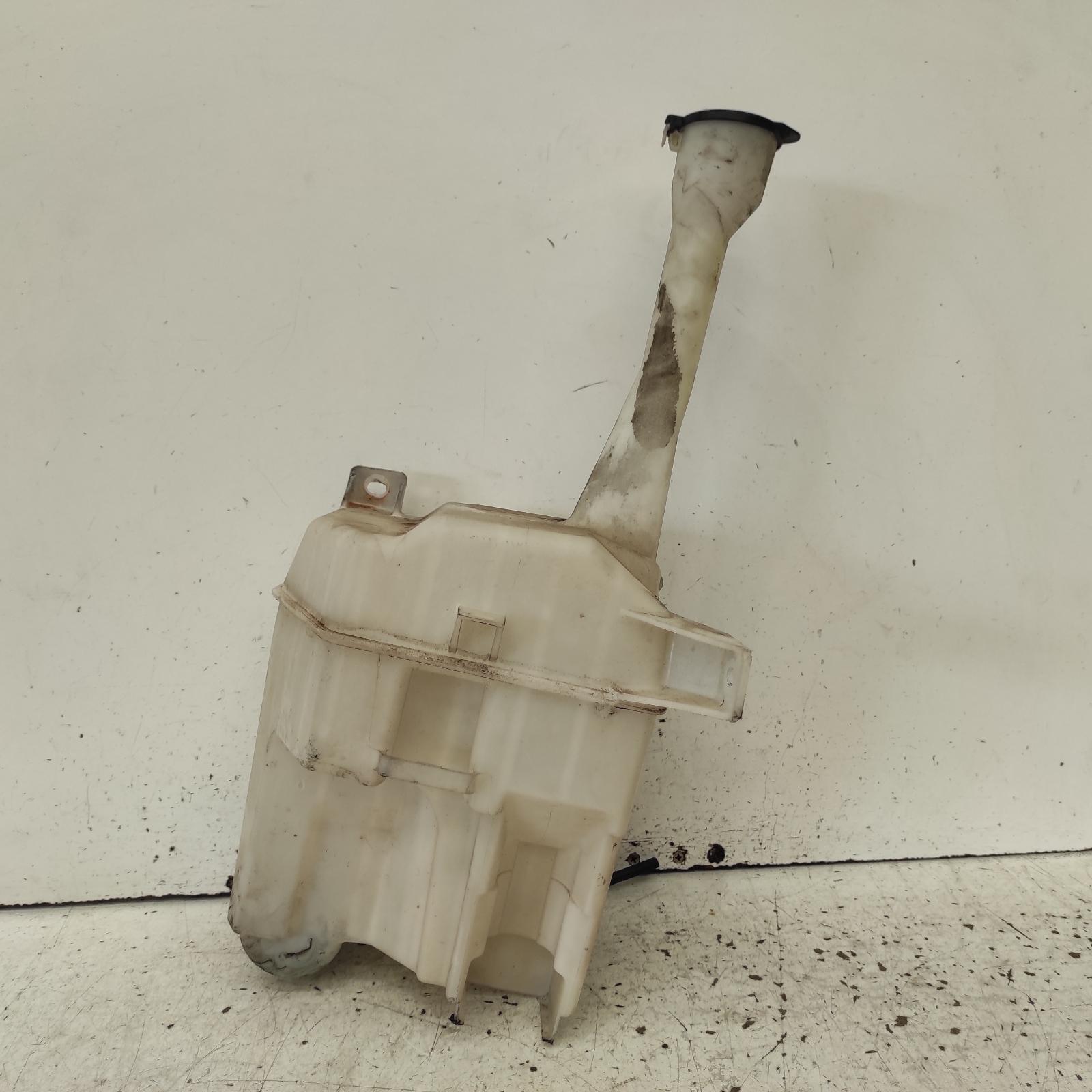 Camry Washer Bottle 2006-2011 acv40/ahv40,06/06-11/11 00021888 #683365