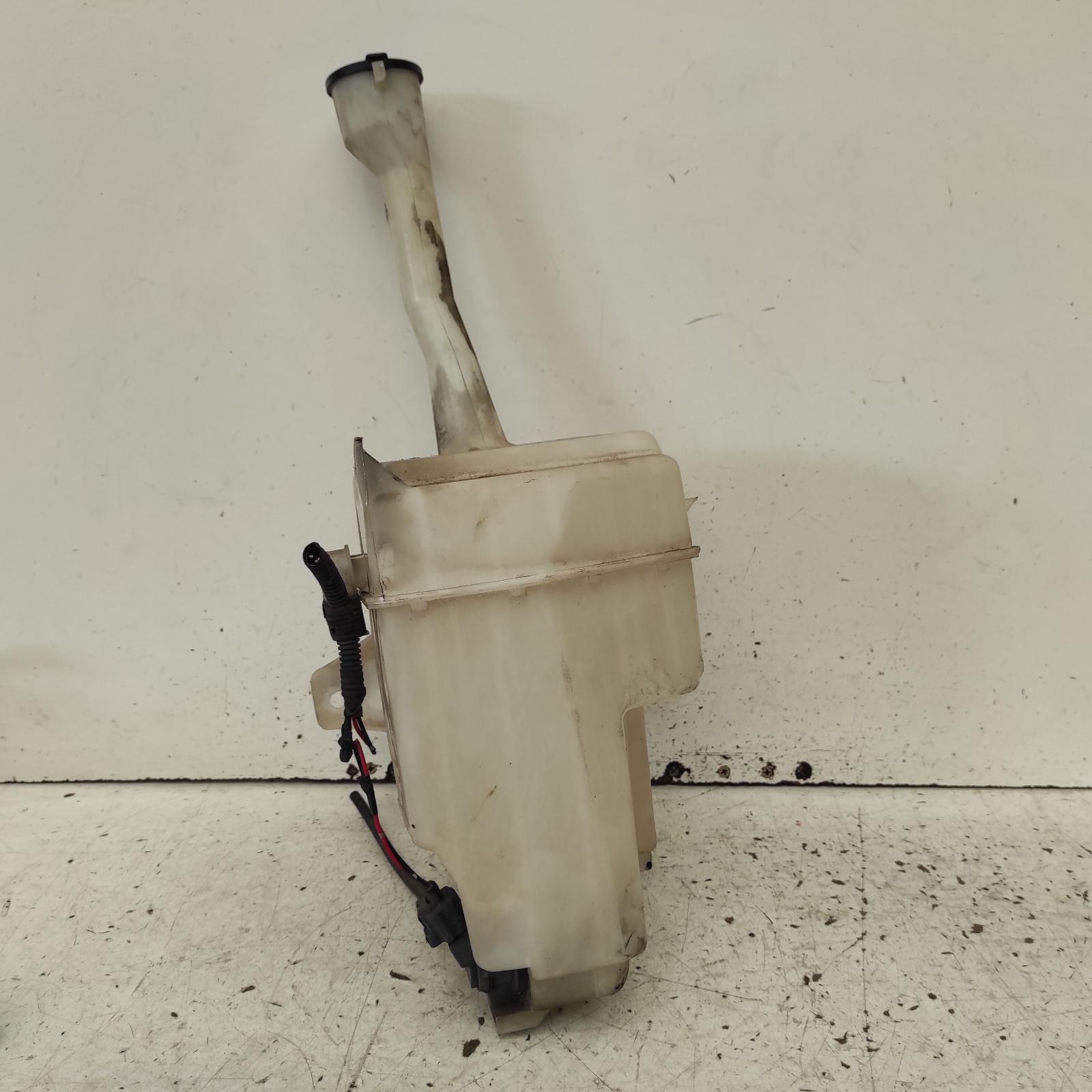 Camry Washer Bottle 2006-2011 acv40/ahv40,06/06-11/11 00021888 #683365